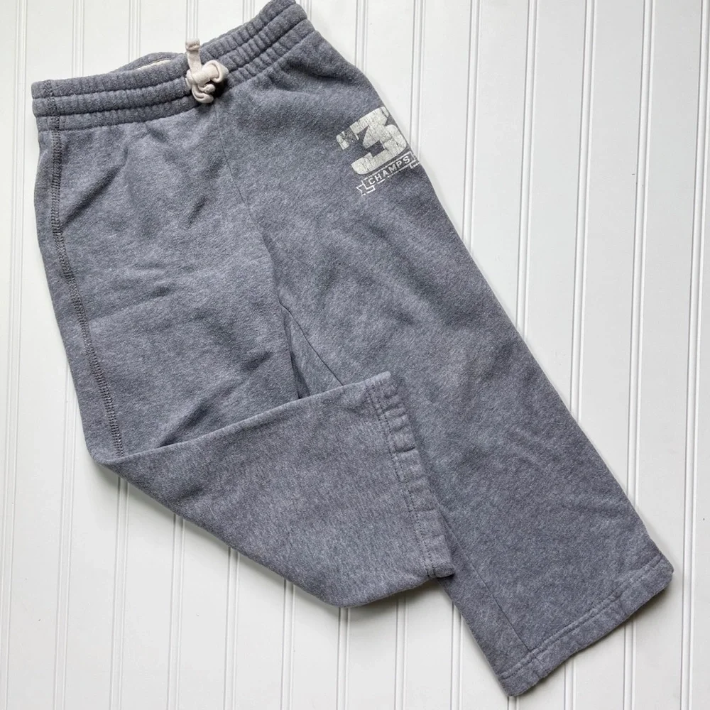 •The Children’s Place• Champs fleece sweatpants